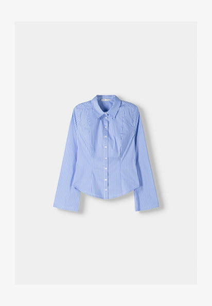 BLOUSE WITH WIDE SLEEVES