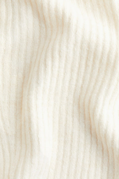 Off-the shoulder sweater