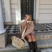 Oversized wool coat™