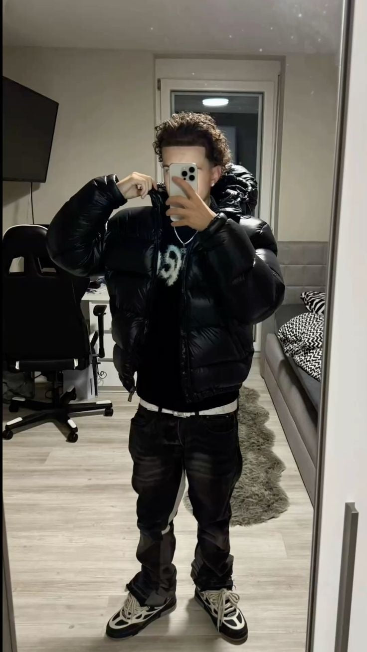 VIRAL OUTFIT 23 – MIDNIGHT FLUFF